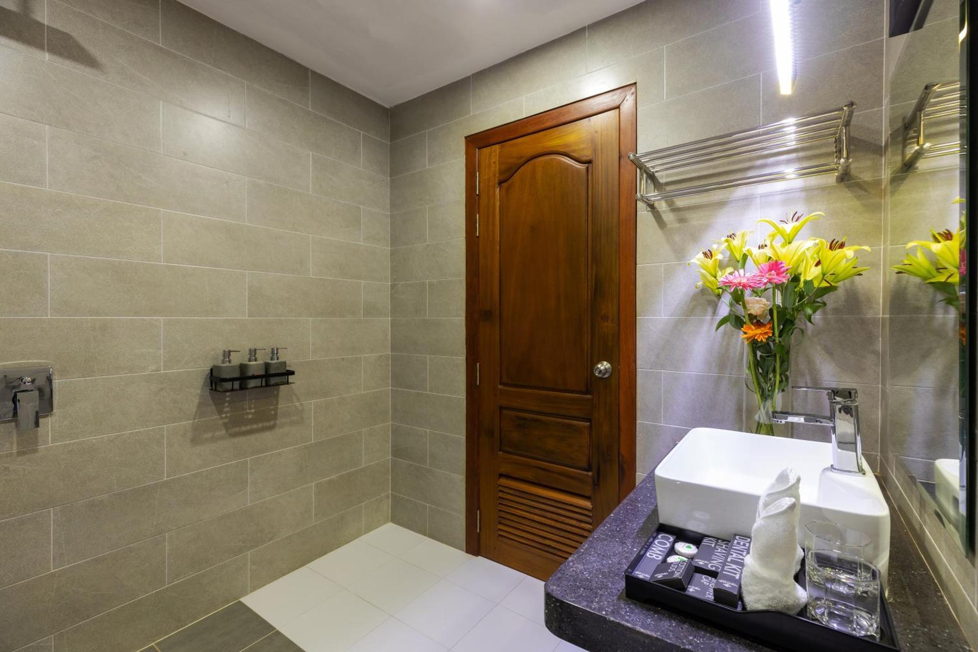 Blanc Smith Hotel Ciudad de Siem Riep Exterior foto