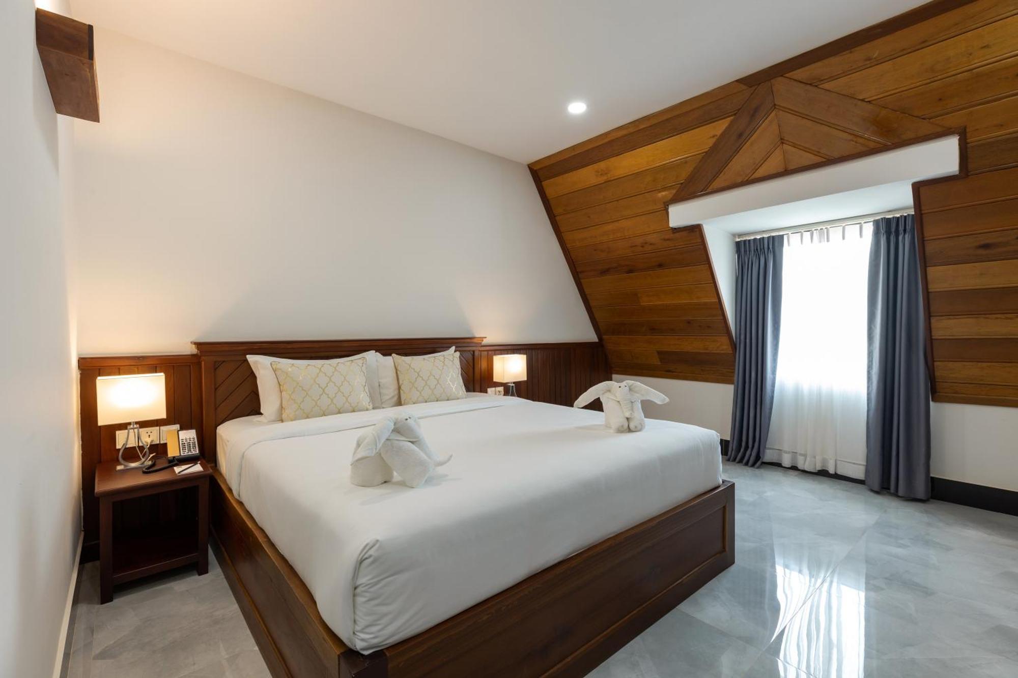 Blanc Smith Hotel Ciudad de Siem Riep Exterior foto